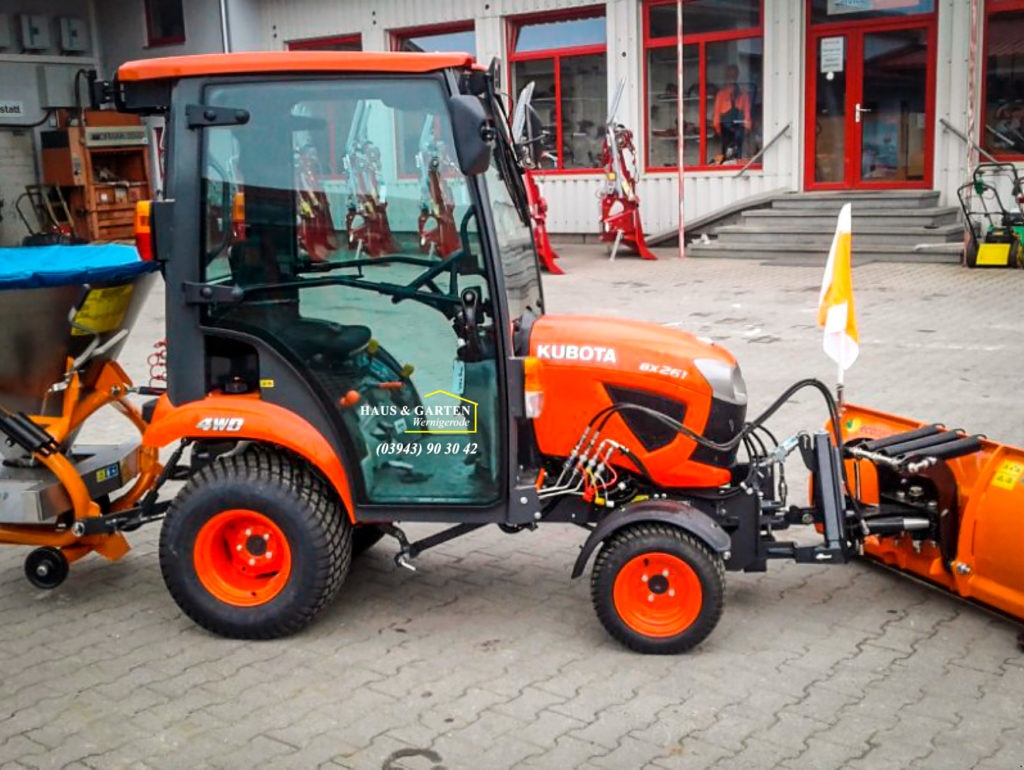 Traktor, Schneeschieber