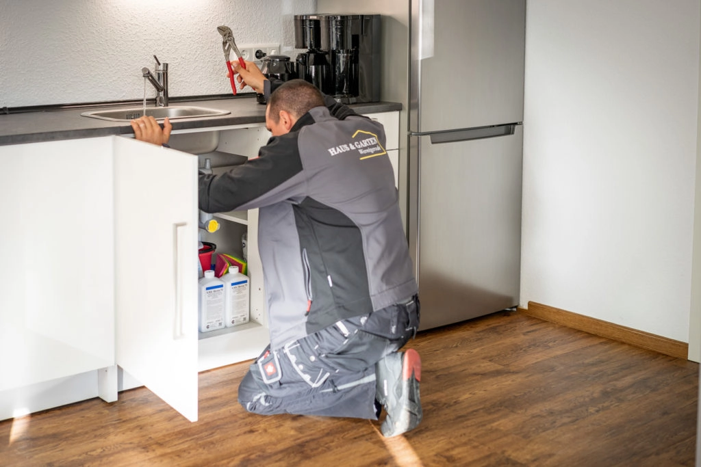 Reparatur & Wartung Abfluss, Küche